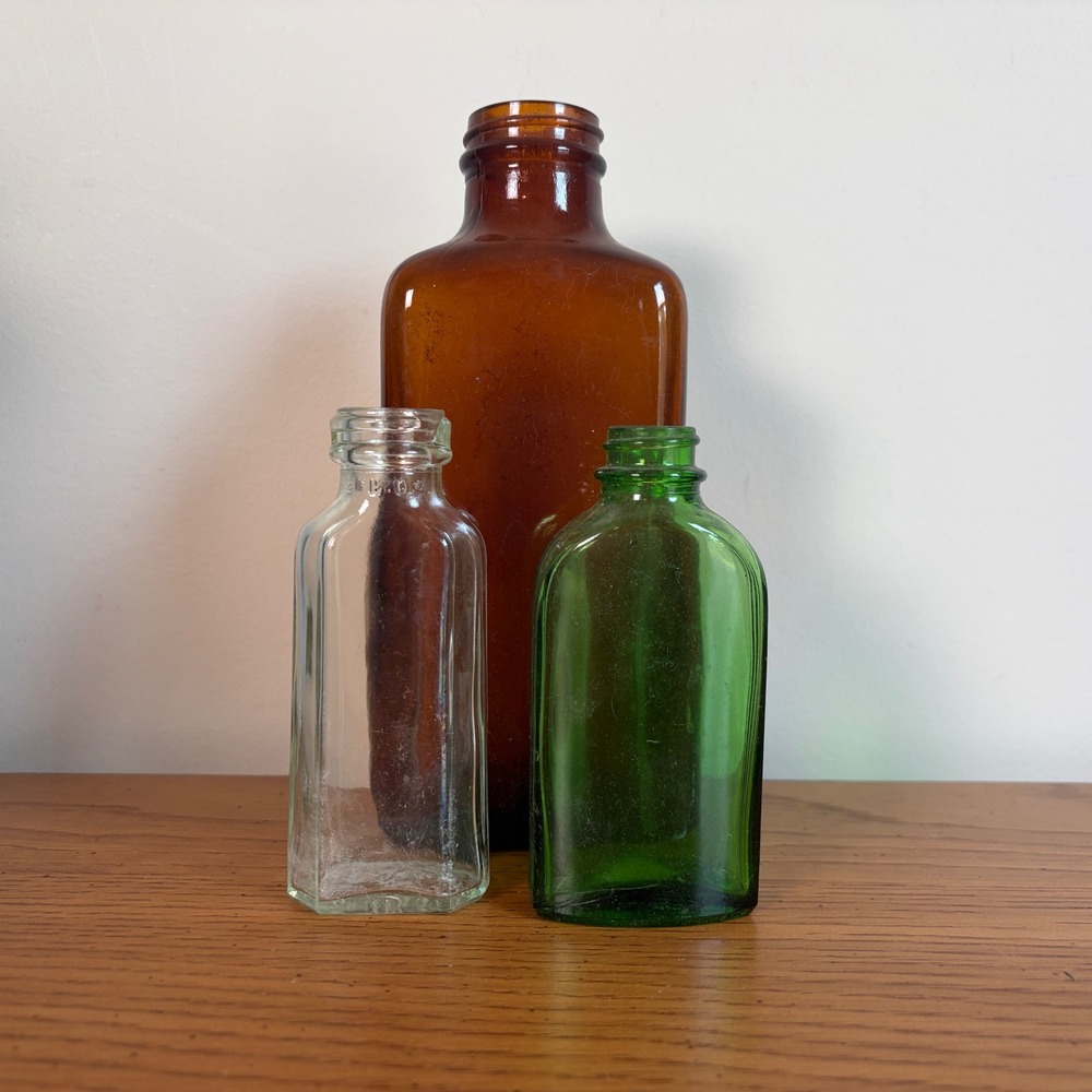 Vintage Glass Apothecary Medicine Bottle Lot Amber Green Clear Pat 83892‎ 3pc